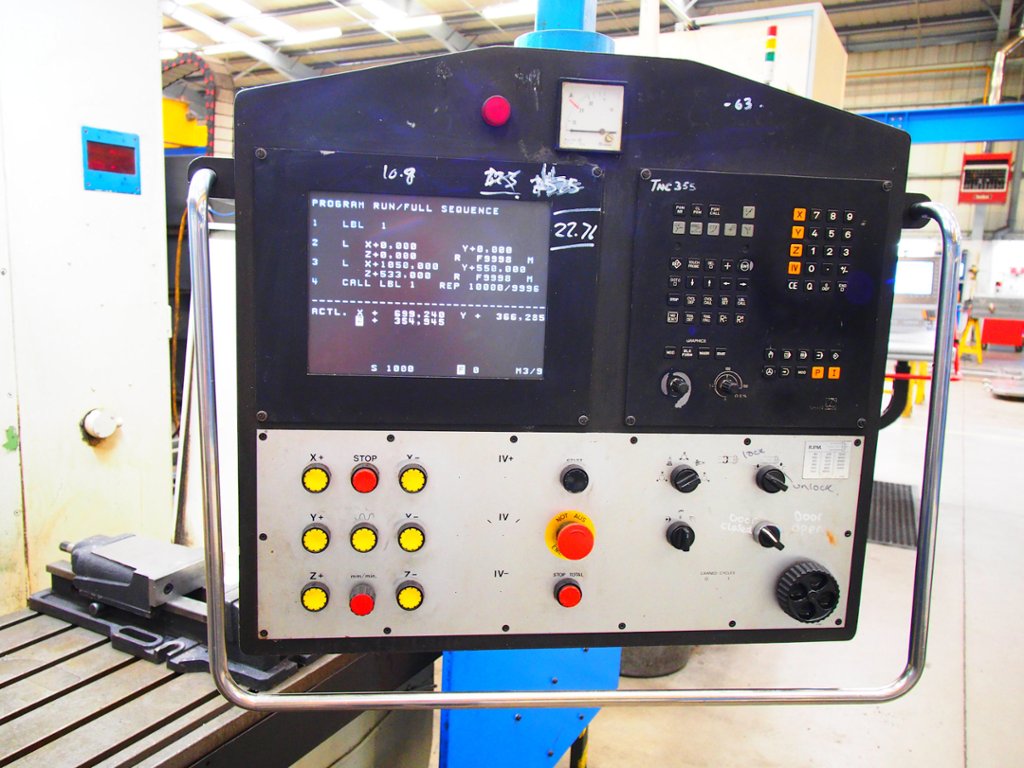 Correa A-16 CNC Milling Machine (1989) - 1st Machinery