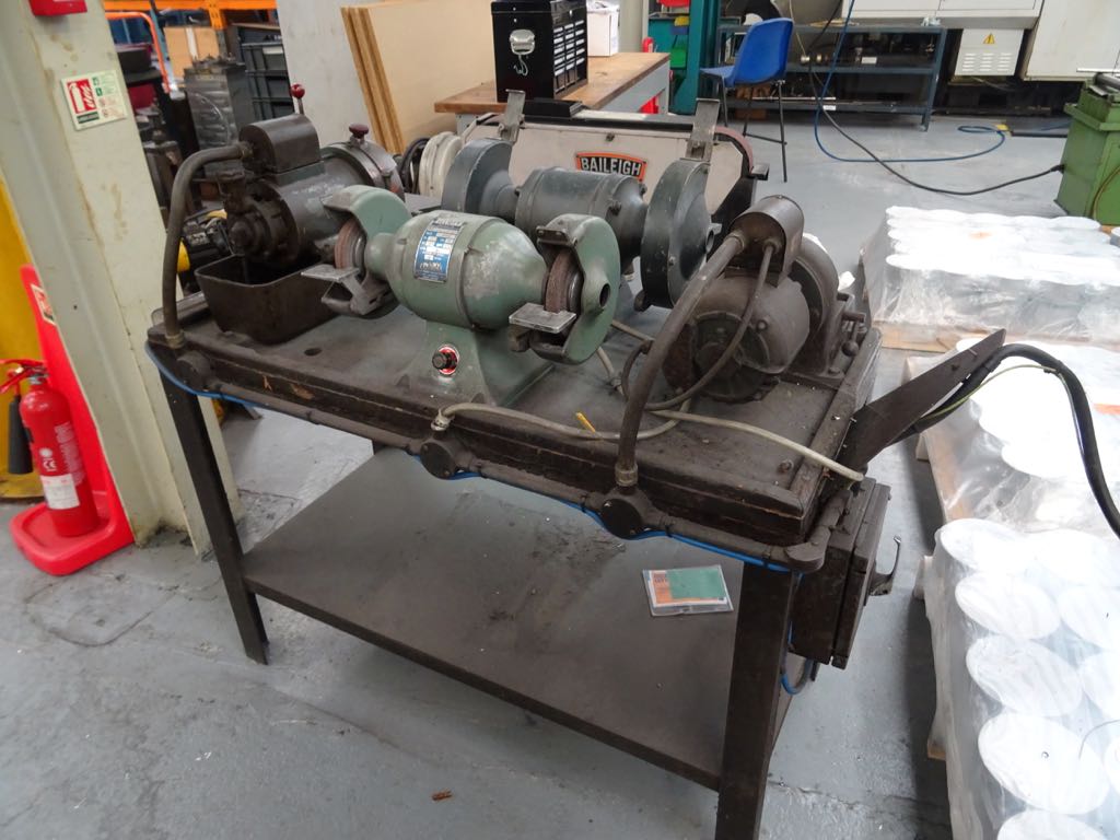 Bench Of Four Grinders - 1st Machinery