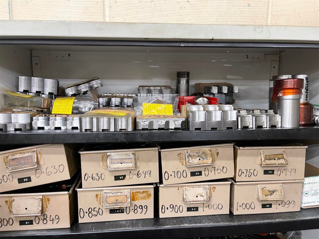 Steel of gauges 1st Machinery