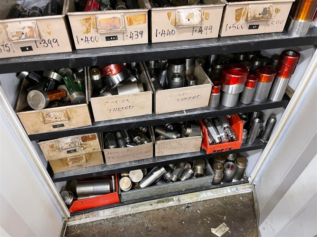 Steel of gauges 1st Machinery