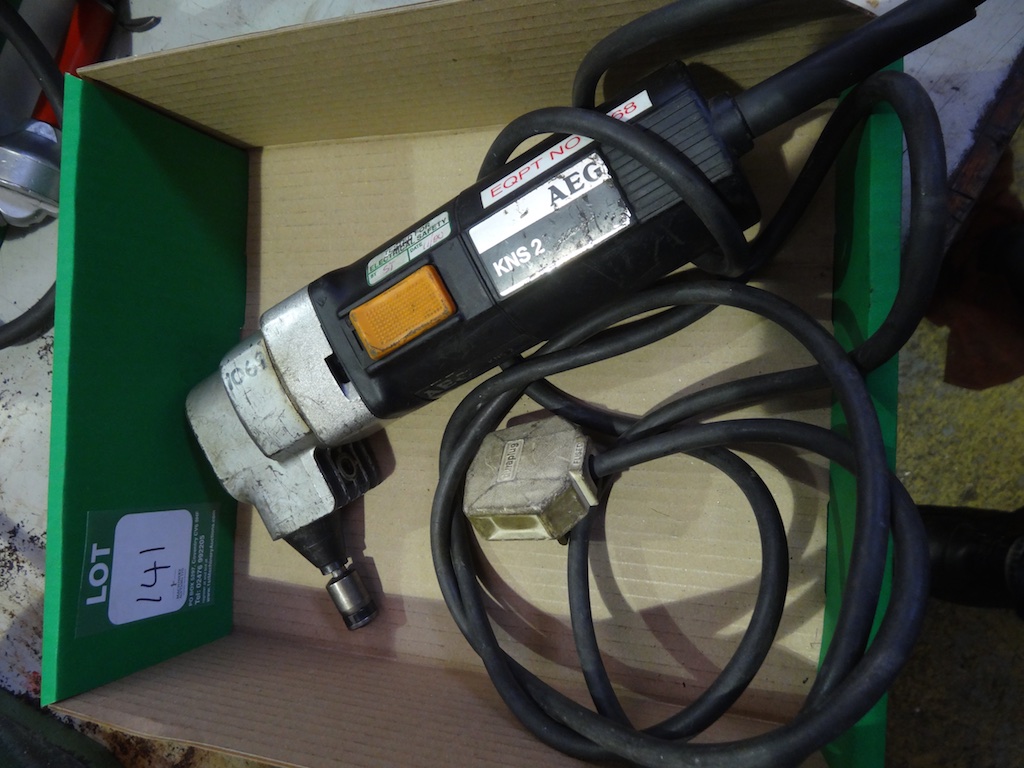 Aeg right clearance angle drill