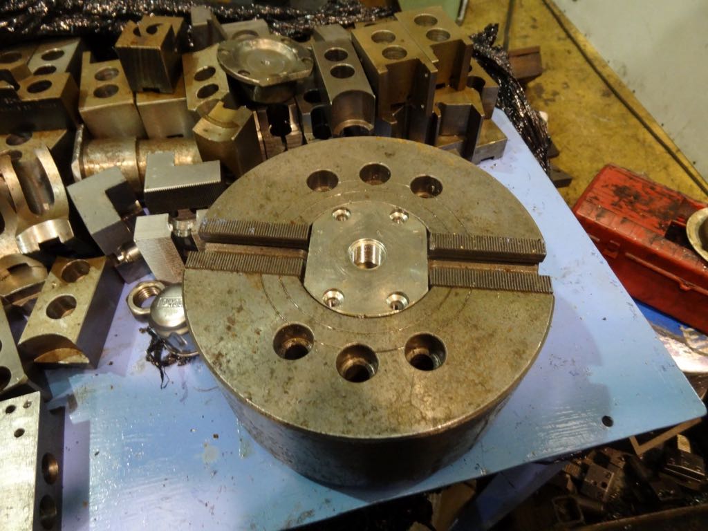 2 jaw 200mm power chuck - 1st Machinery